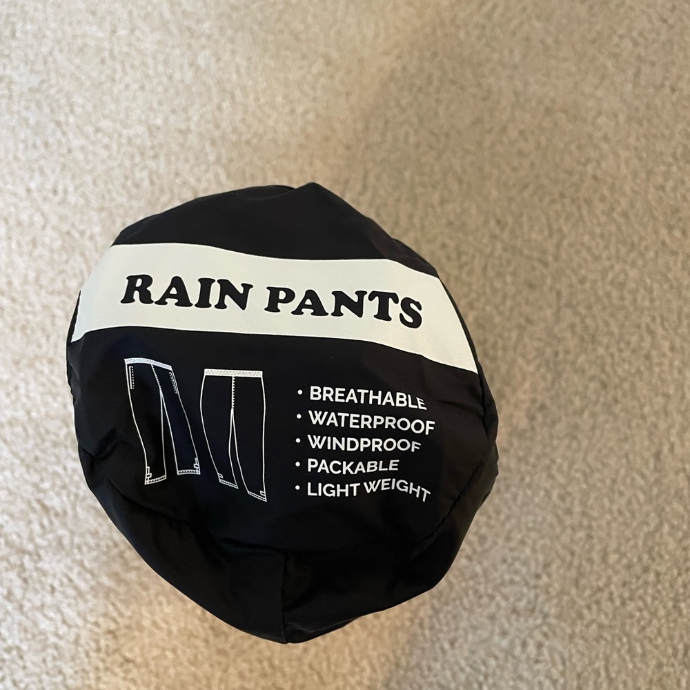 Women’s rain pants
